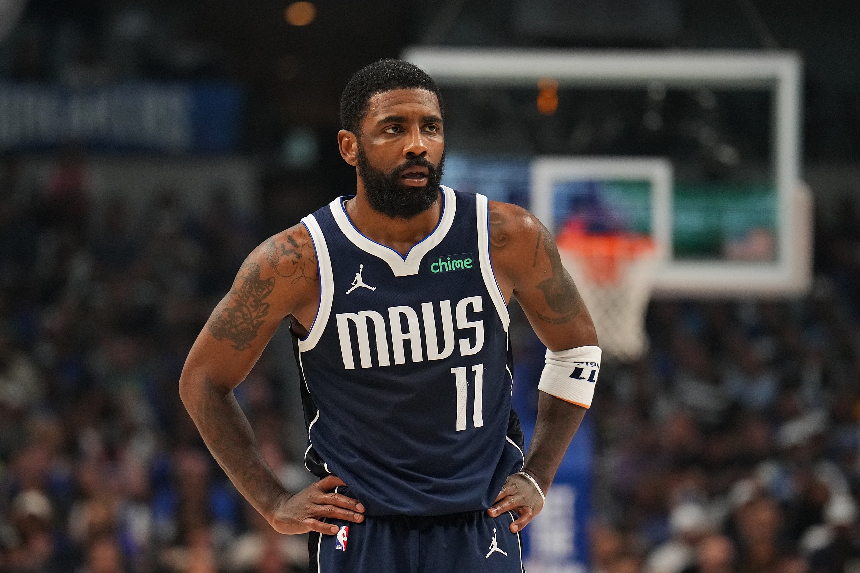 为代表的两 为代表的两