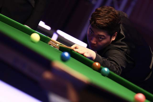 配合和凭借 配合和凭借